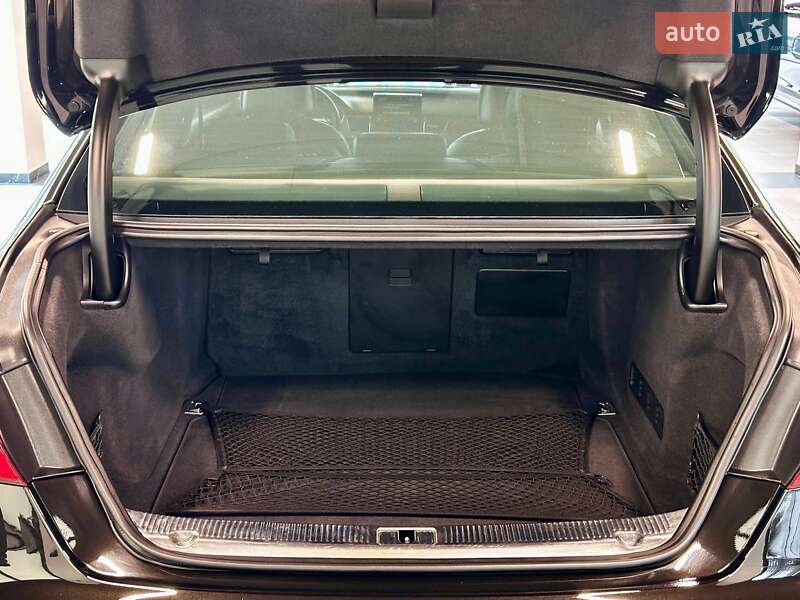 Седан Audi A8 2013 в Львове фото 49 Седан Audi A8 2013 в Львове