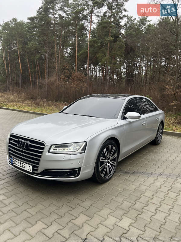 Седан Audi A8 2010 в Новояворовске фото 2 Седан Audi A8 2010 в Новояворовске