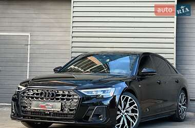 Седан Audi A8 2023 в Києві