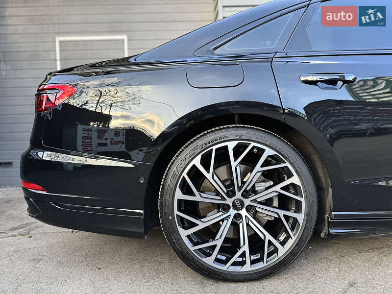 Седан Audi A8 2023 в Киеве фото 13 Седан Audi A8 2023 в Киеве
