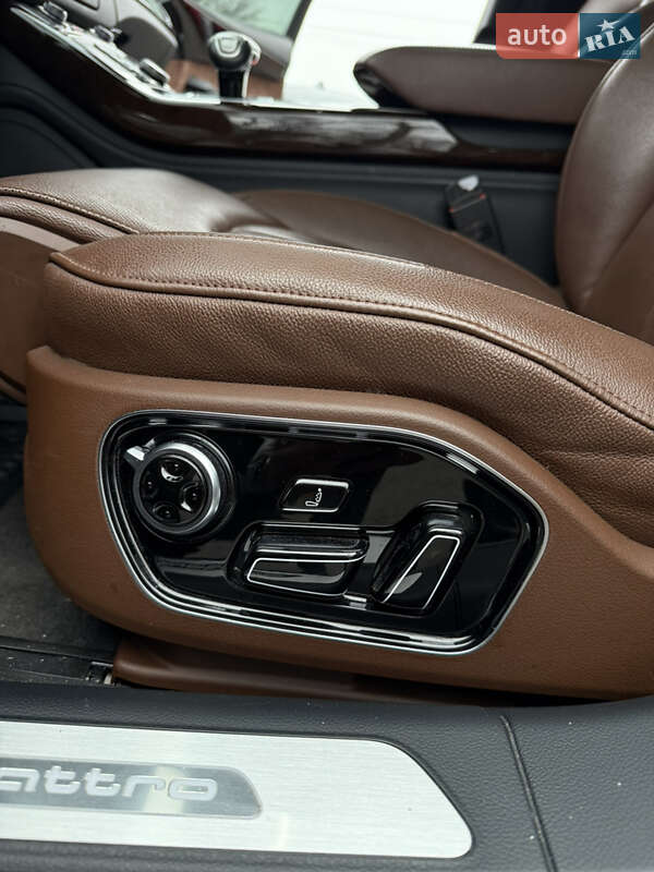 Седан Audi A8 2015 в Днепре фото 18 Седан Audi A8 2015 в Днепре