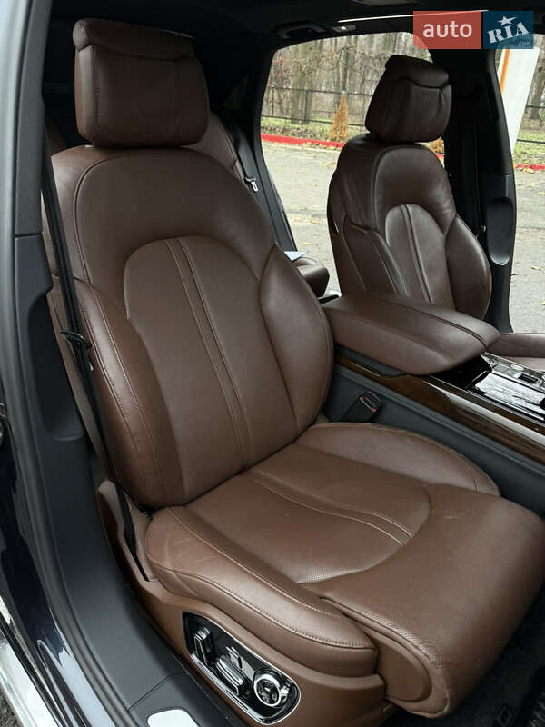 Седан Audi A8 2015 в Днепре фото 22 Седан Audi A8 2015 в Днепре