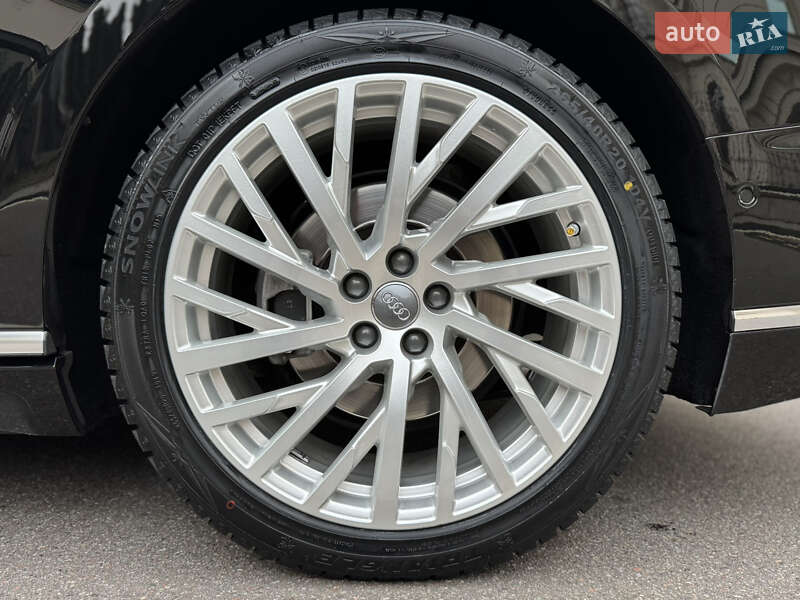 Седан Audi A8 2021 в Киеве фото 57 Седан Audi A8 2021 в Киеве