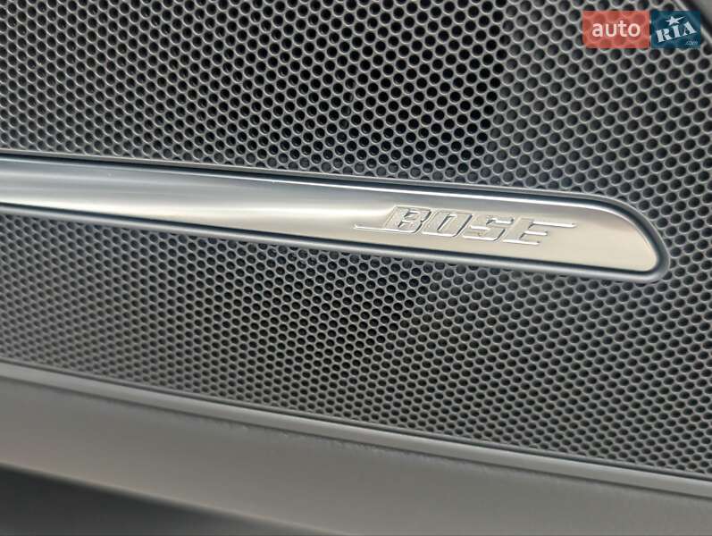 Седан Audi A8 2014 в Борисполе