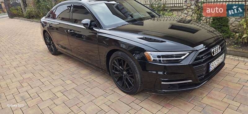 Седан Audi A8 2020 в Тернополе