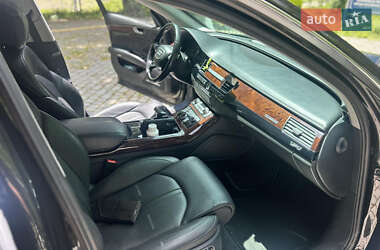 Седан Audi A8 2013 в Сокирянах