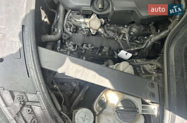 Седан Audi A8 2013 в Сокирянах