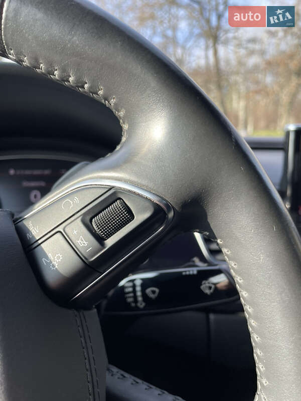 Седан Audi A8 2013 в Кропивницком фото 29 Седан Audi A8 2013 в Кропивницком