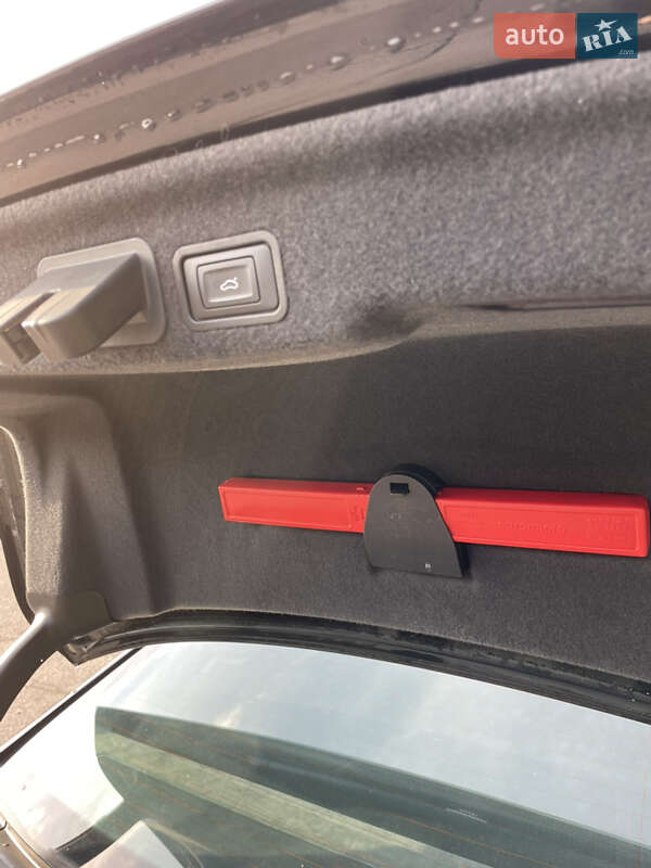 Седан Audi A8 2013 в Кропивницком фото 62 Седан Audi A8 2013 в Кропивницком