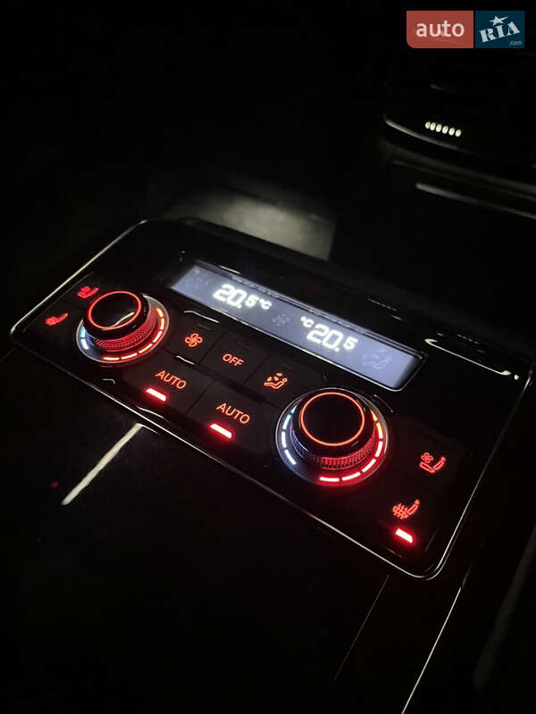 Седан Audi A8 2013 в Кропивницком фото 77 Седан Audi A8 2013 в Кропивницком