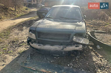 Седан Audi A8 2000 в Белых Ославах
