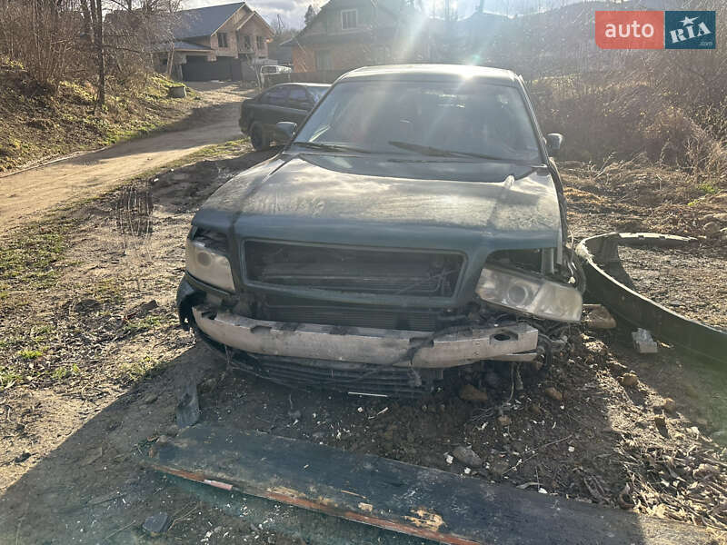 Седан Audi A8 2000 в Белых Ославах фото 12 Седан Audi A8 2000 в Белых Ославах
