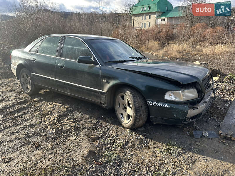Audi A8 2000