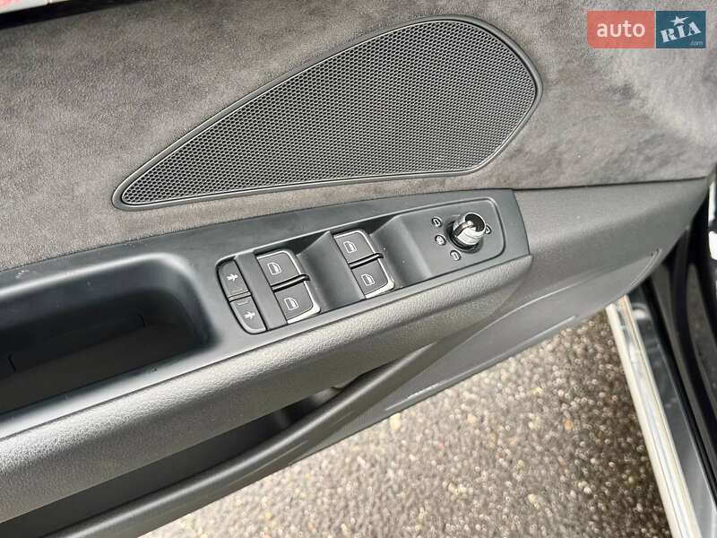 Седан Audi A8 2014 в Киеве фото 38 Седан Audi A8 2014 в Киеве