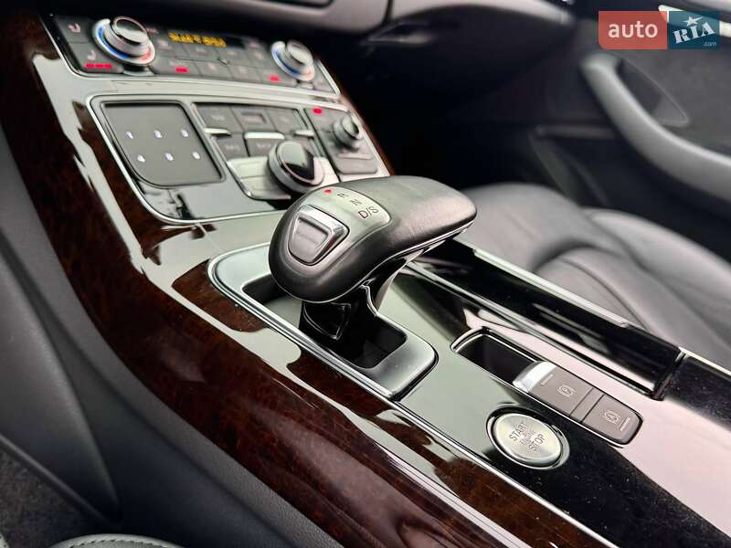 Седан Audi A8 2014 в Киеве фото 49 Седан Audi A8 2014 в Киеве