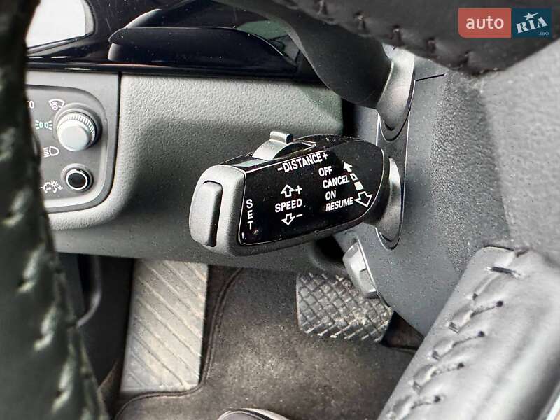 Седан Audi A8 2014 в Киеве фото 53 Седан Audi A8 2014 в Киеве