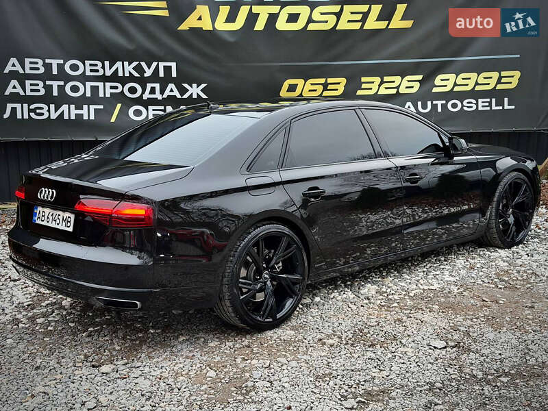 Седан Audi A8 2014 в Виннице