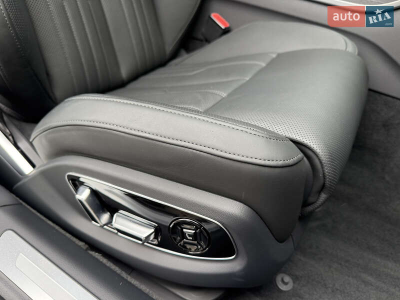 Седан Audi A8 2024 в Хмельницком