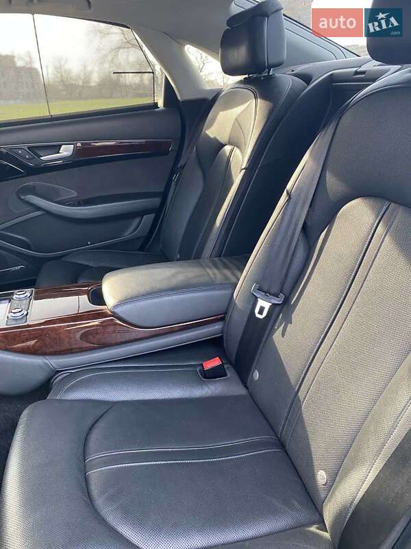 Седан Audi A8 2013 в Білгороді-Дністровському фото 22 Седан Audi A8 2013 в Білгороді-Дністровському