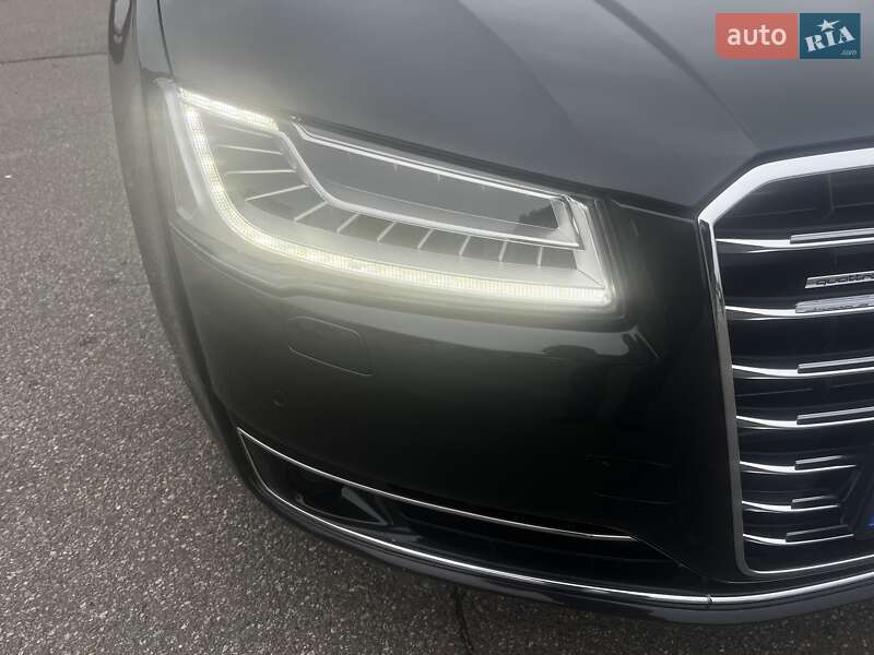 Седан Audi A8 2015 в Киеве фото 7 Седан Audi A8 2015 в Киеве