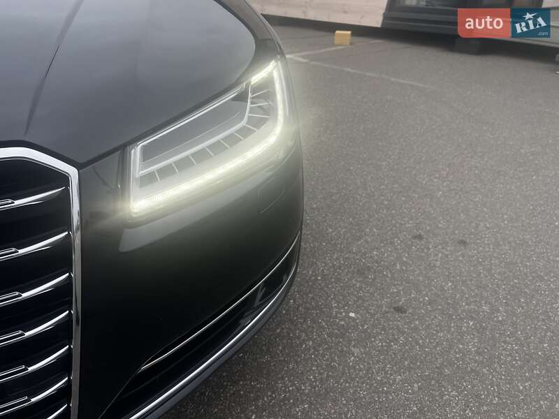 Седан Audi A8 2015 в Киеве фото 8 Седан Audi A8 2015 в Киеве