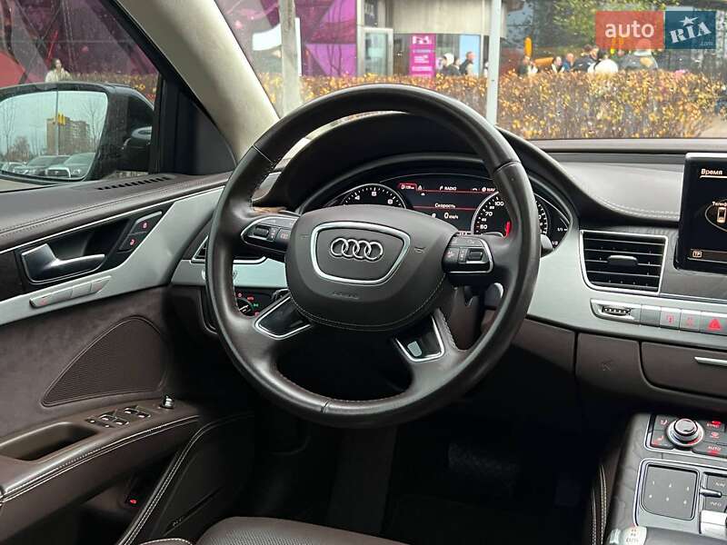 Седан Audi A8 2012 в Киеве фото 29 Седан Audi A8 2012 в Киеве