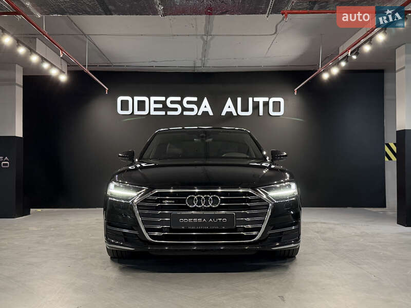 Седан Audi A8 2021 в Одессе