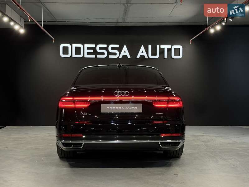 Седан Audi A8 2021 в Одессе