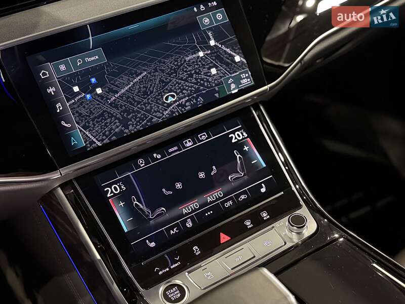 Седан Audi A8 2021 в Одессе