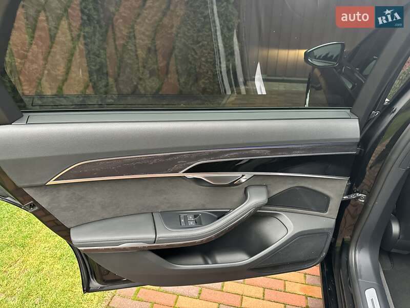 Седан Audi A8 2021 в Киеве фото 49 Седан Audi A8 2021 в Киеве