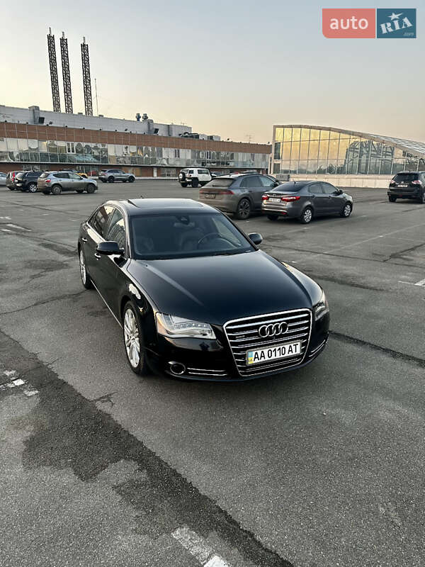 Седан Audi A8 2013 в Киеве