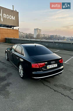 Седан Audi A8 2013 в Киеве