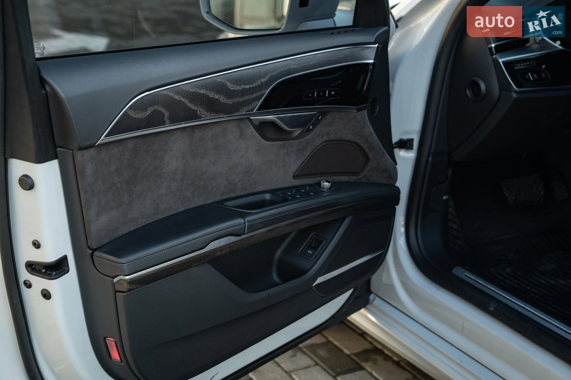 2021 Audi A8 - мініатюра 74