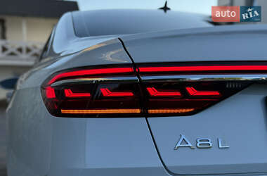 Седан Audi A8 2018 в Рівному