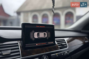 Седан Audi A8 2017 в Білій Церкві