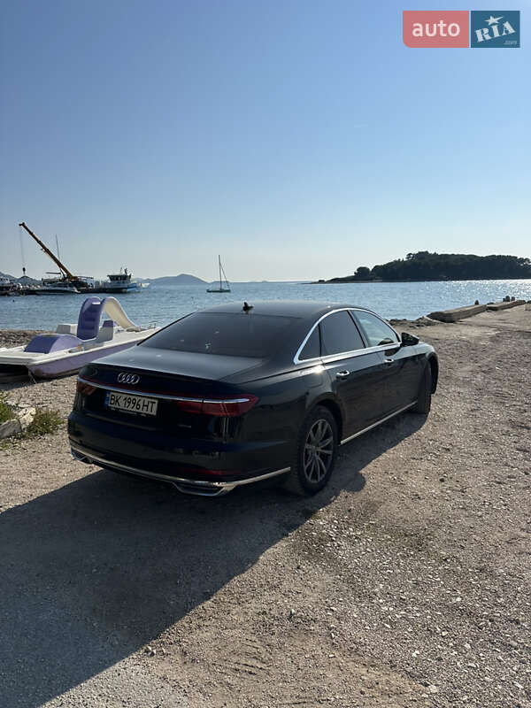 Седан Audi A8 2019 в Киеве фото 3 Седан Audi A8 2019 в Киеве