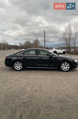 Седан Audi A8 2013 в Киеве