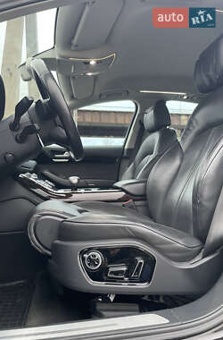 Седан Audi A8 2013 в Киеве
