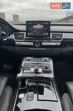 Седан Audi A8 2013 в Киеве
