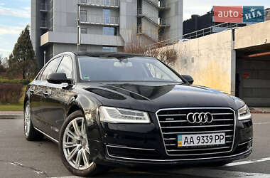 Седан Audi A8 2013 в Киеве