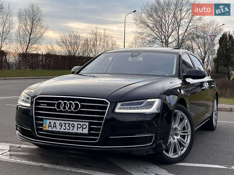 Седан Audi A8 2013 в Киеве