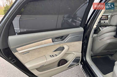 Седан Audi A8 2013 в Киеве