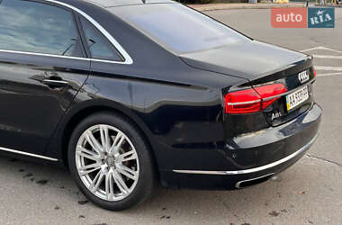 Седан Audi A8 2013 в Киеве