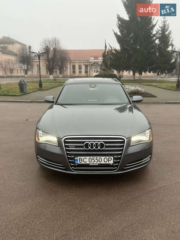 Audi A8 2014