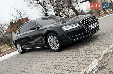 Седан Audi A8 2014 в Львове