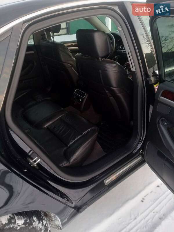 Седан Audi A8 2007 в Ивано-Франковске