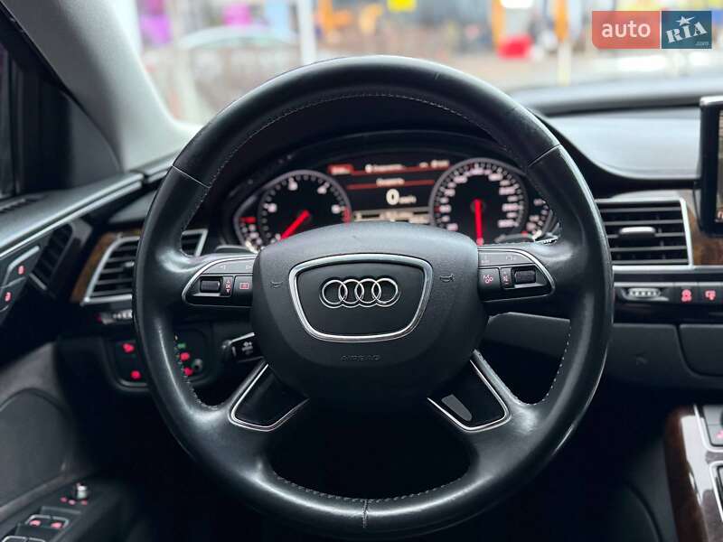 Седан Audi A8 2017 в Києві фото 17 Седан Audi A8 2017 в Києві