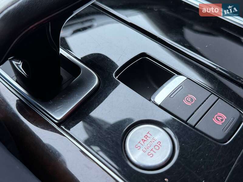 Седан Audi A8 2017 в Києві фото 23 Седан Audi A8 2017 в Києві