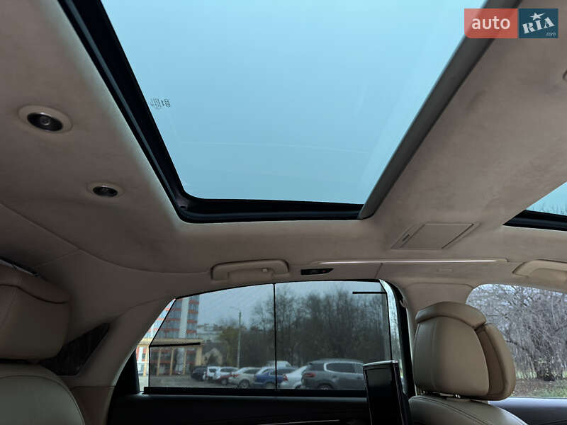 Седан Audi A8 2011 в Буковеле фото 40 Седан Audi A8 2011 в Буковеле