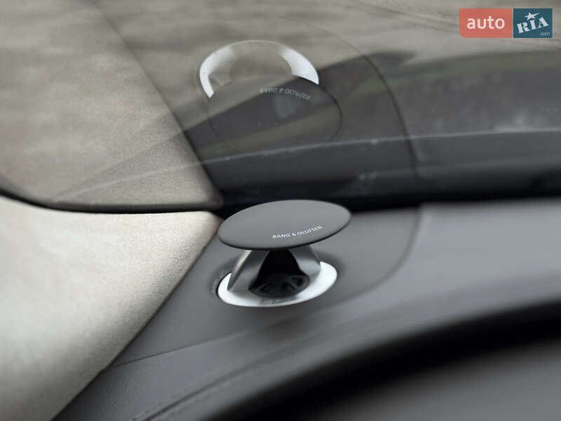 Седан Audi A8 2011 в Буковеле фото 52 Седан Audi A8 2011 в Буковеле